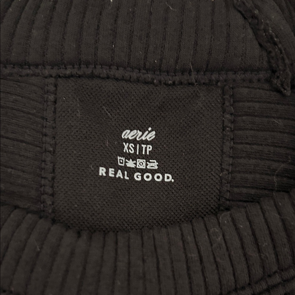 Black Ribbed High Neck Top - Picture 2 of 3
